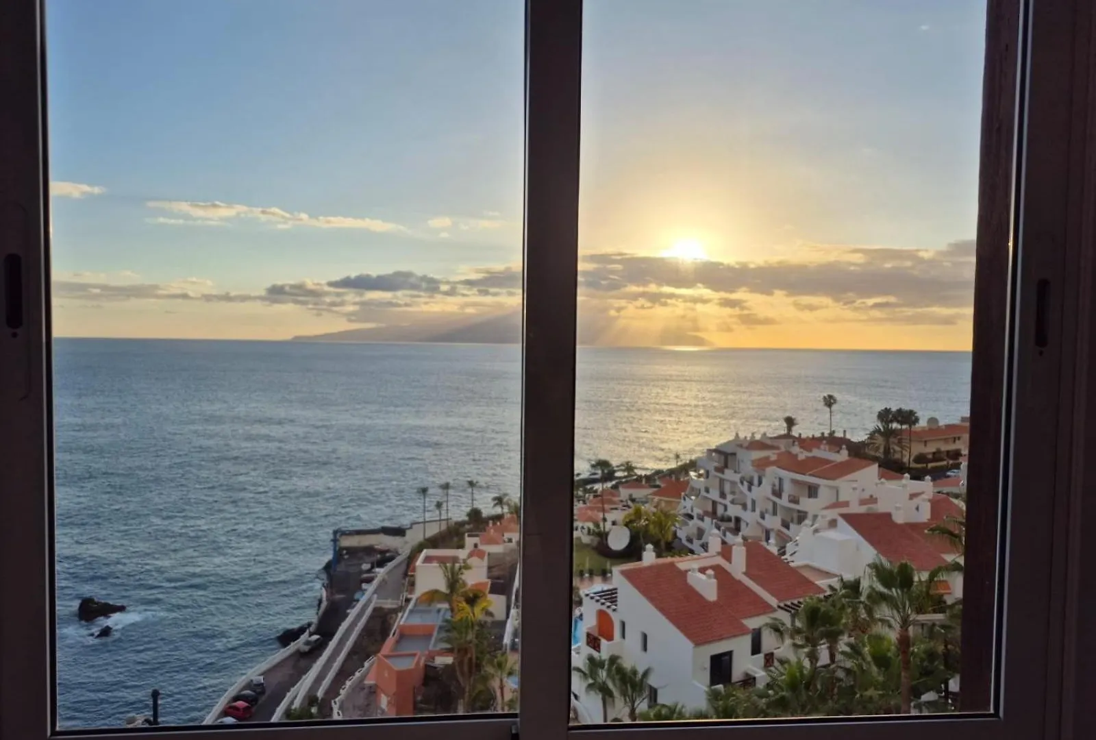 Apartamento Sunset Delicias Del Mar Puerto de Santiago  España